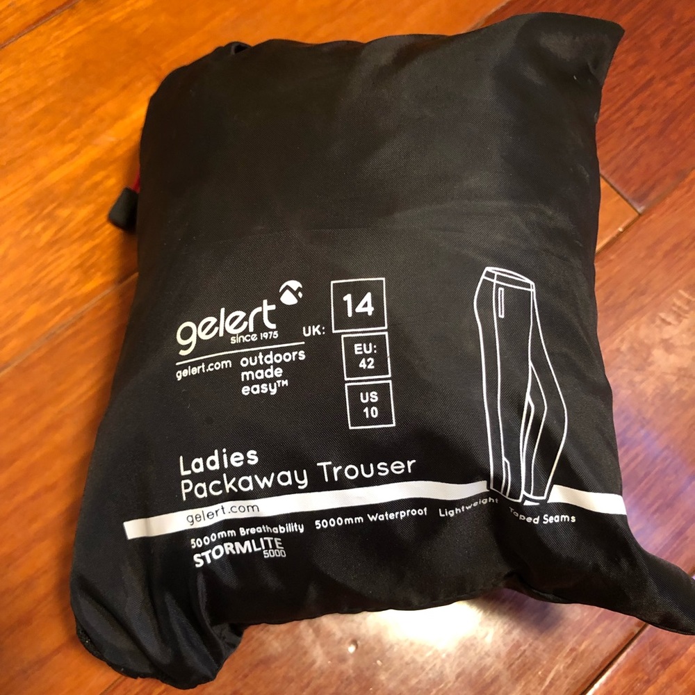 NWOT - Gelert Packaway Rain Pants